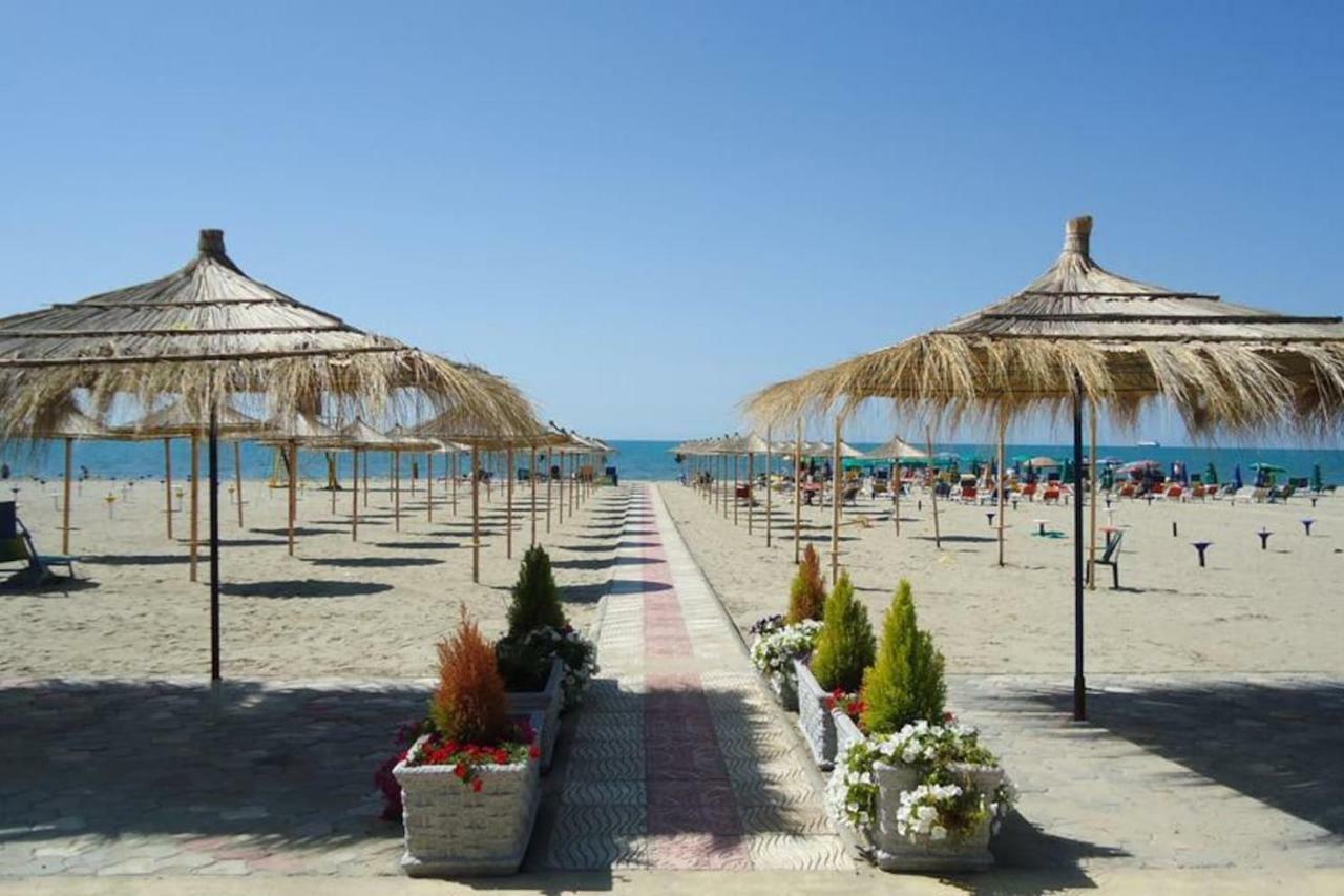 Appartamento Promo Price September - By The Sea 1 Min From The Beach Golem (Tirana)